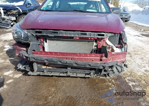 2020 Subaru Impreza 5-Door z USA, uszkodzony, nr VIN 4S3GTAA65L1720360